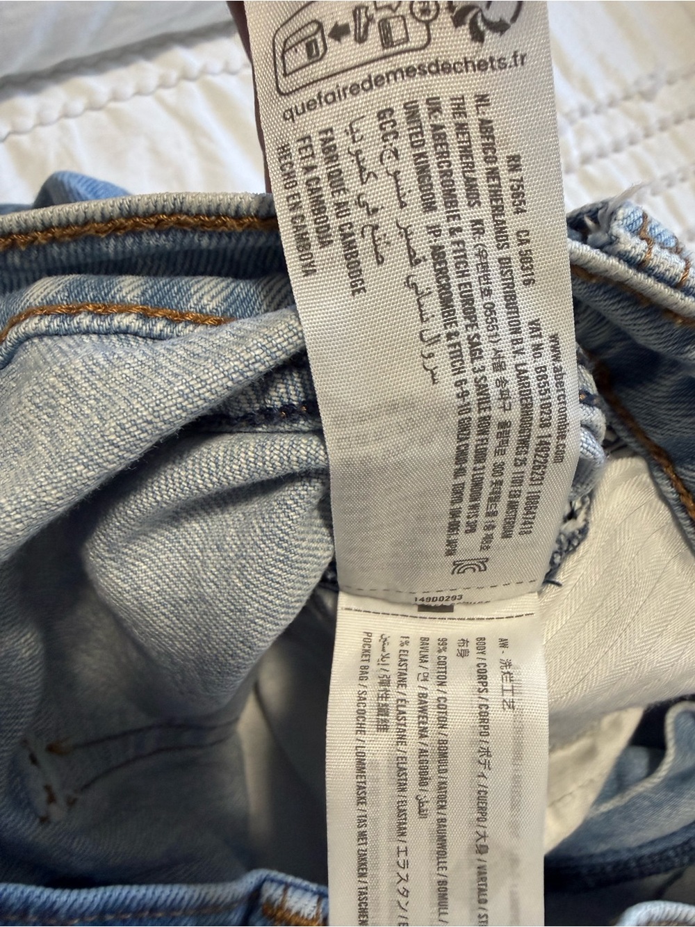 Abercrombie & Fitch High Rise Dad Short Curve Love Denim Light Wash size 6/ 28 - Picture 5 of 5